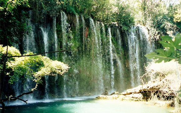 Водопад Куршунлу (Kur?unlu ?elalesi), Анталья, Турция